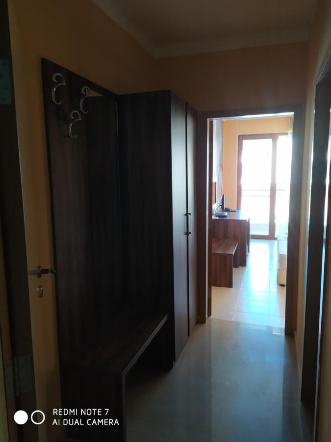 Paradise Bay Hotel Pomorie Bagian luar foto
